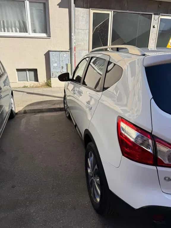 Nissan Qashqai 2.0 dCi DPF ALL-MODE 4x4 Acenta Auto... 06/2012-photo-2