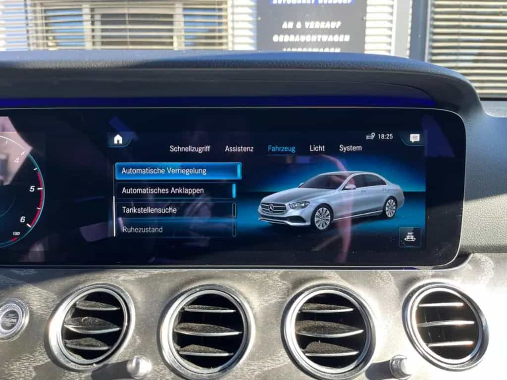 Mercedes-Benz E-Class 220 d Avatgarde*LED*PANO*WIDESCREEN*360° 07/2021-photo-21