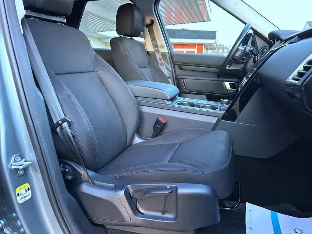 Land Rover Discovery 5 Aut. 2,0 Ltr. Navi Klima Kamera Alu 05/2017-photo-15