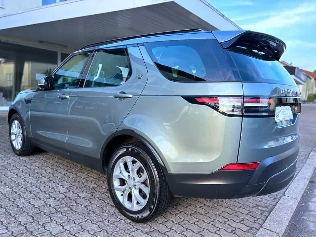 Land Rover Discovery 5 Aut. 2,0 Ltr. Navi Klima Kamera Alu 05/2017-photo-5