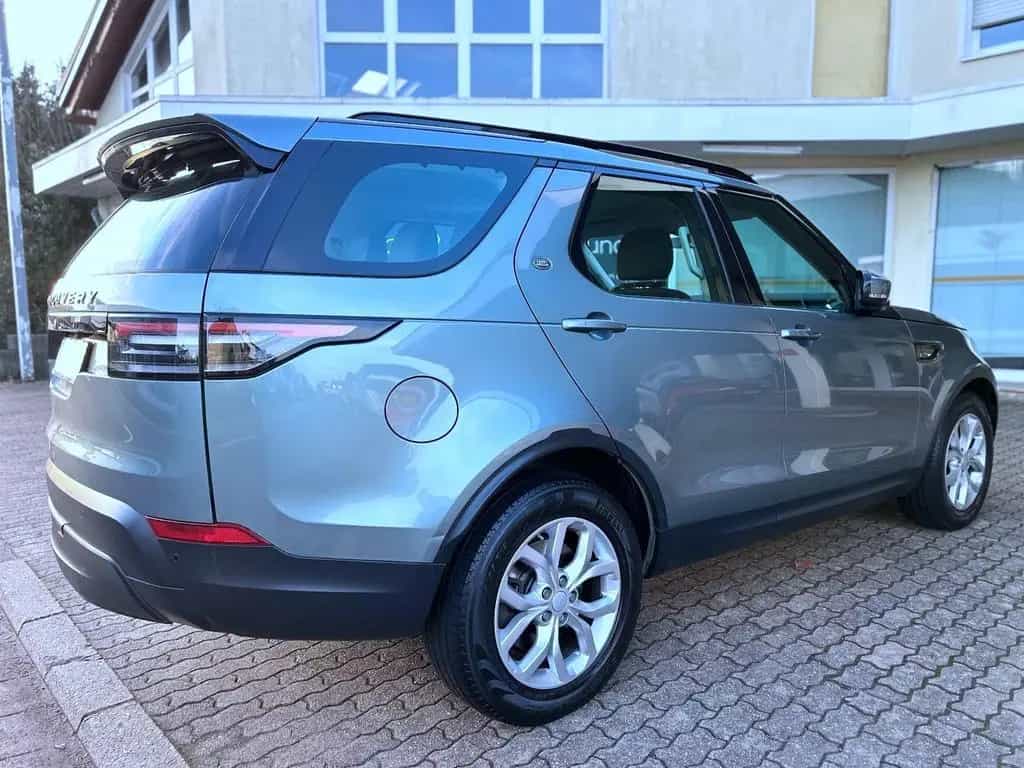 Land Rover Discovery 5 Aut. 2,0 Ltr. Navi Klima Kamera Alu 05/2017-photo-7