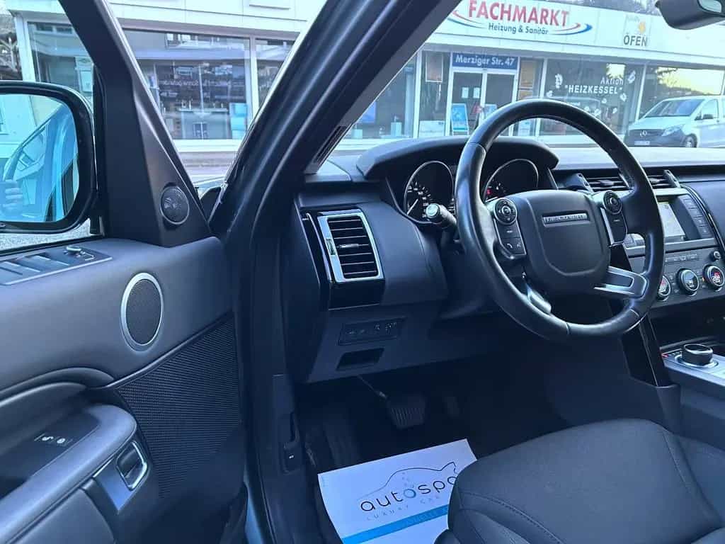 Land Rover Discovery 5 Aut. 2,0 Ltr. Navi Klima Kamera Alu 05/2017-photo-8