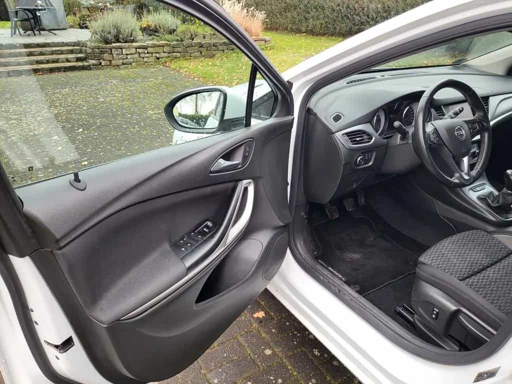 Opel Astra 1.2 Direct Injection Turbo 81kW GS Lin... 01/2021-photo-4