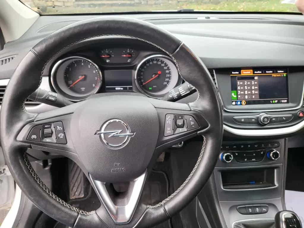 Opel Astra 1.2 Direct Injection Turbo 81kW GS Lin... 01/2021-photo-5