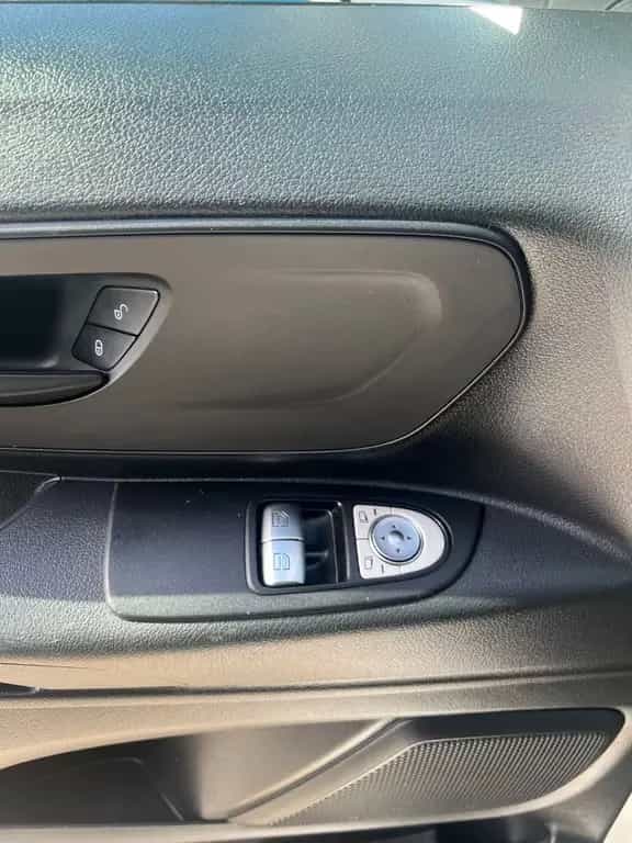 Mercedes-Benz Vito 114 MIXTO LANG KLIMA TEMPOMA KAMERA LED AHK 09/2020-photo-11