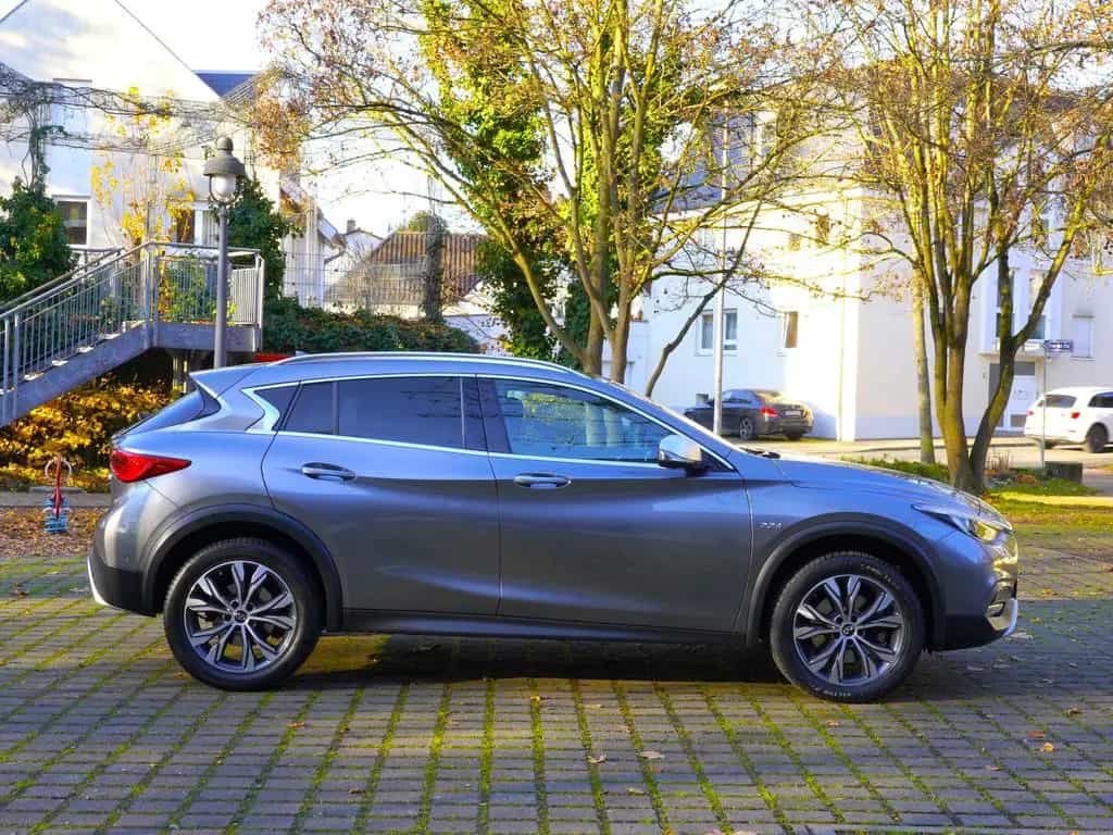 Infiniti QX30 2.2d Luxe Premium Sport Auto.*BOSE~Navi~Pan 08/2016-photo-7