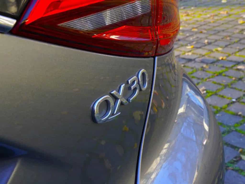 Infiniti QX30 2.2d Luxe Premium Sport Auto.*BOSE~Navi~Pan 08/2016-photo-8