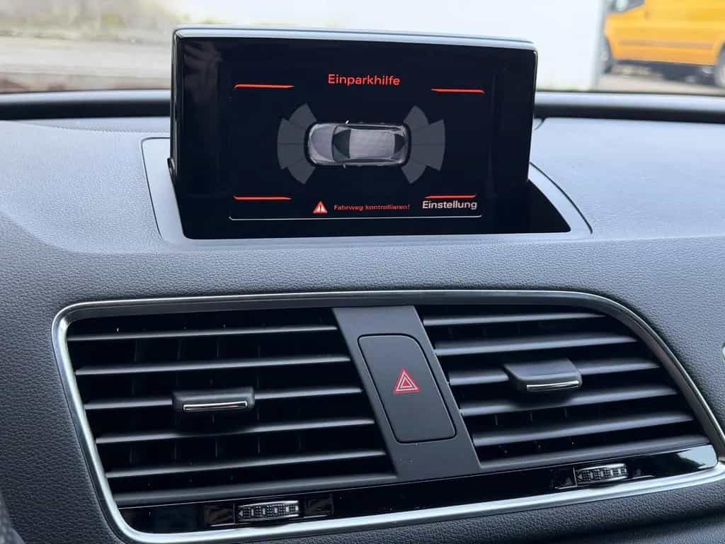 Audi Q3 quattro S-Line Plus Xenon Navi Sitzheizung 07/2018-photo-19