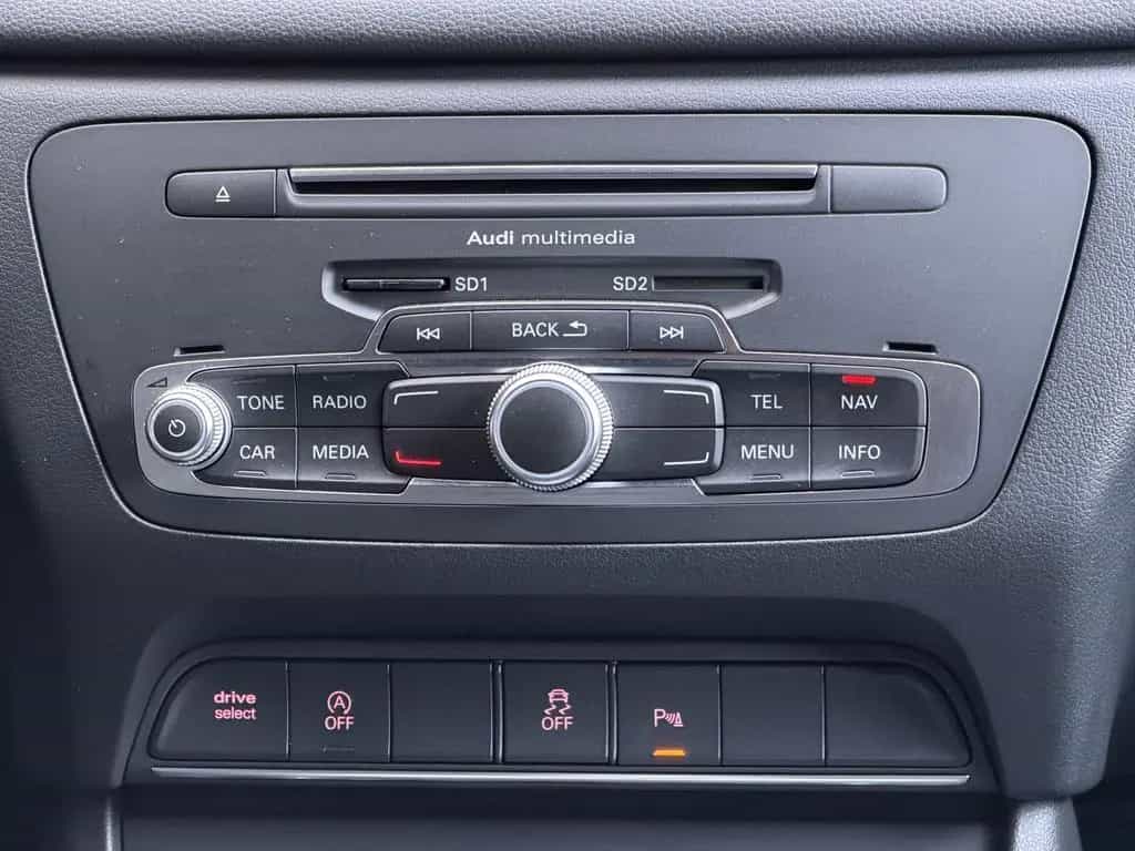 Audi Q3 quattro S-Line Plus Xenon Navi Sitzheizung 07/2018-photo-20