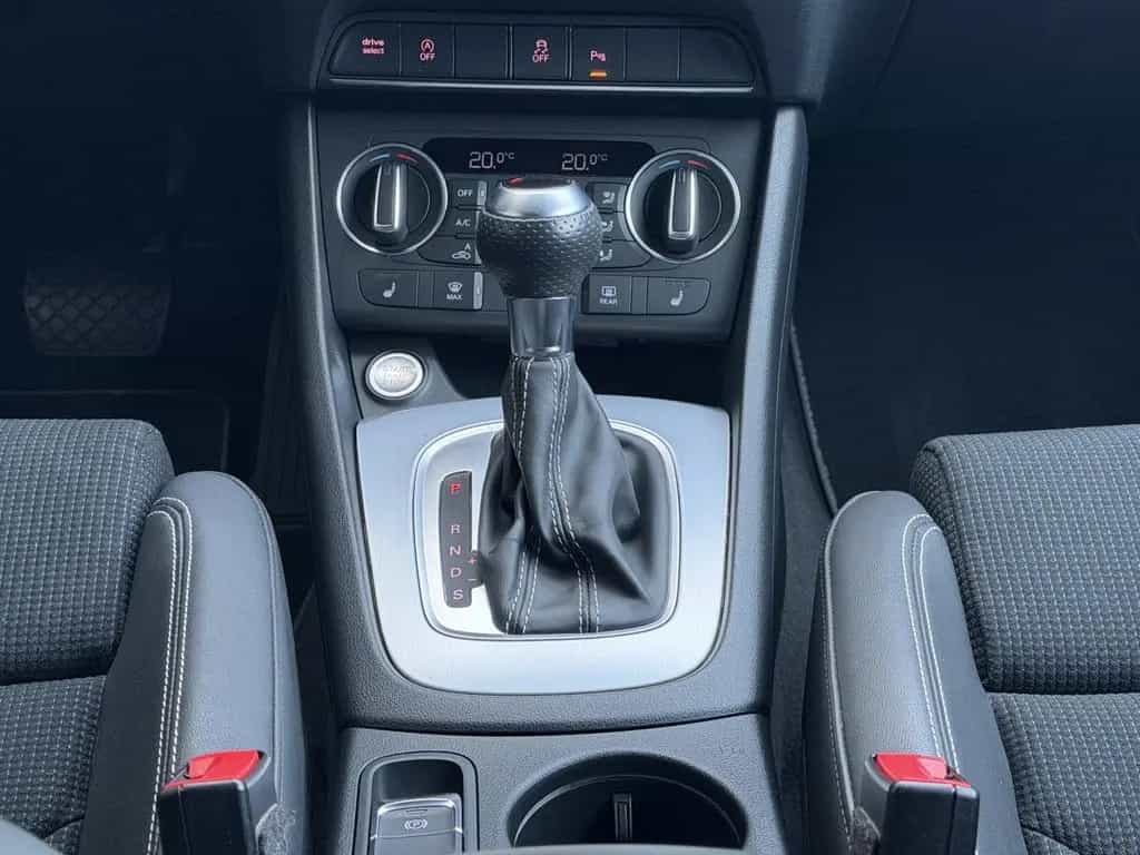 Audi Q3 quattro S-Line Plus Xenon Navi Sitzheizung 07/2018-photo-21