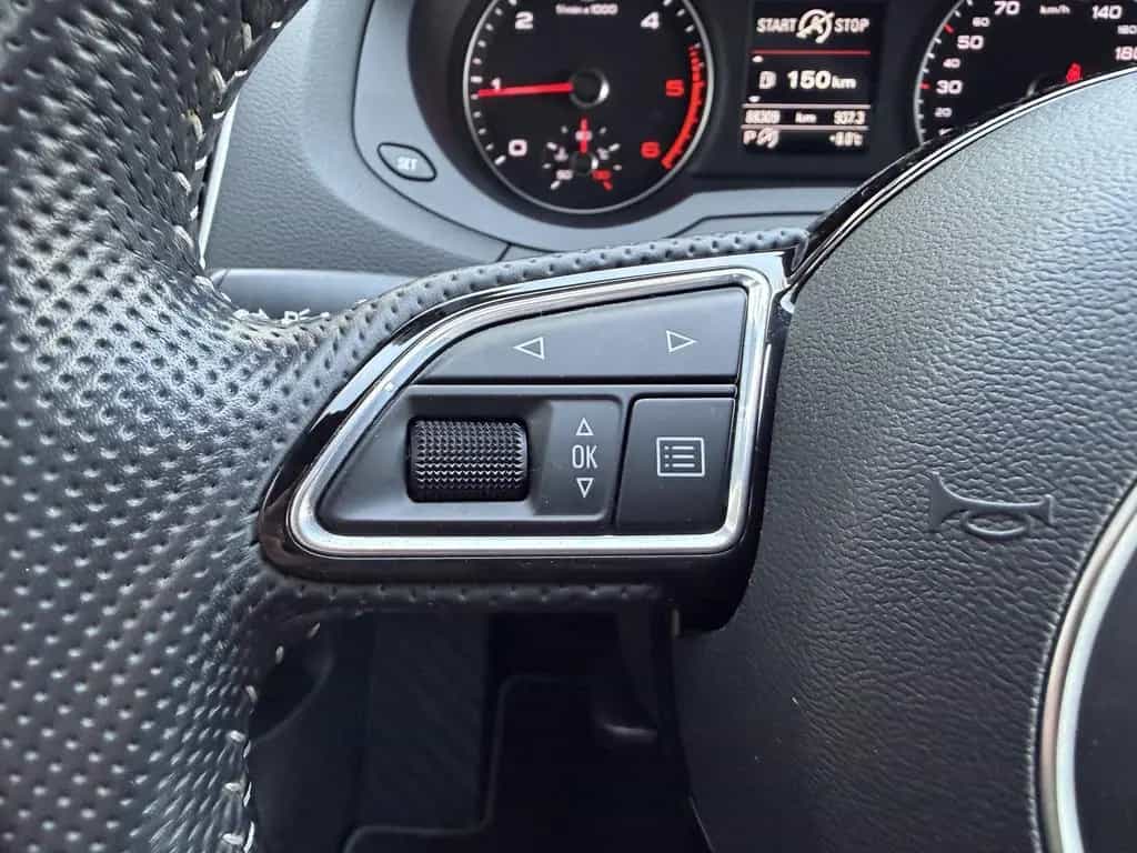 Audi Q3 quattro S-Line Plus Xenon Navi Sitzheizung 07/2018-photo-32