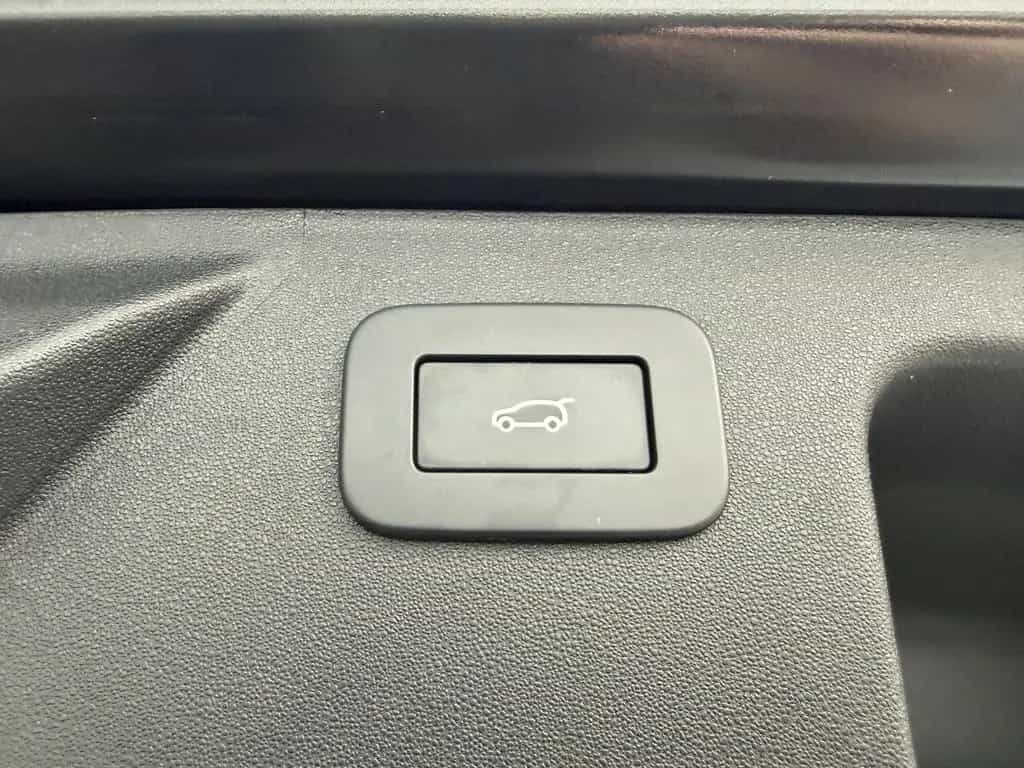 Land Rover Discovery Sport R-Dynamic SE Black LED ACC 360° 12/2022-photo-30