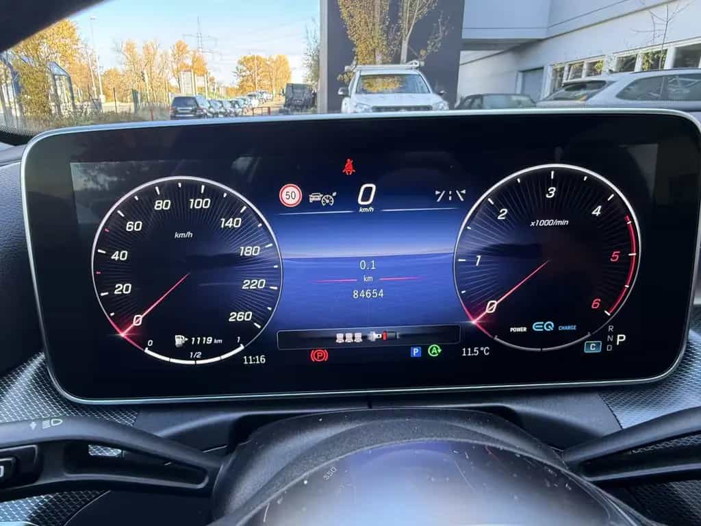 Mercedes-Benz C 220 d Avantgarde LED Distronic Rü-Kamera Pano 06/2022-photo-18