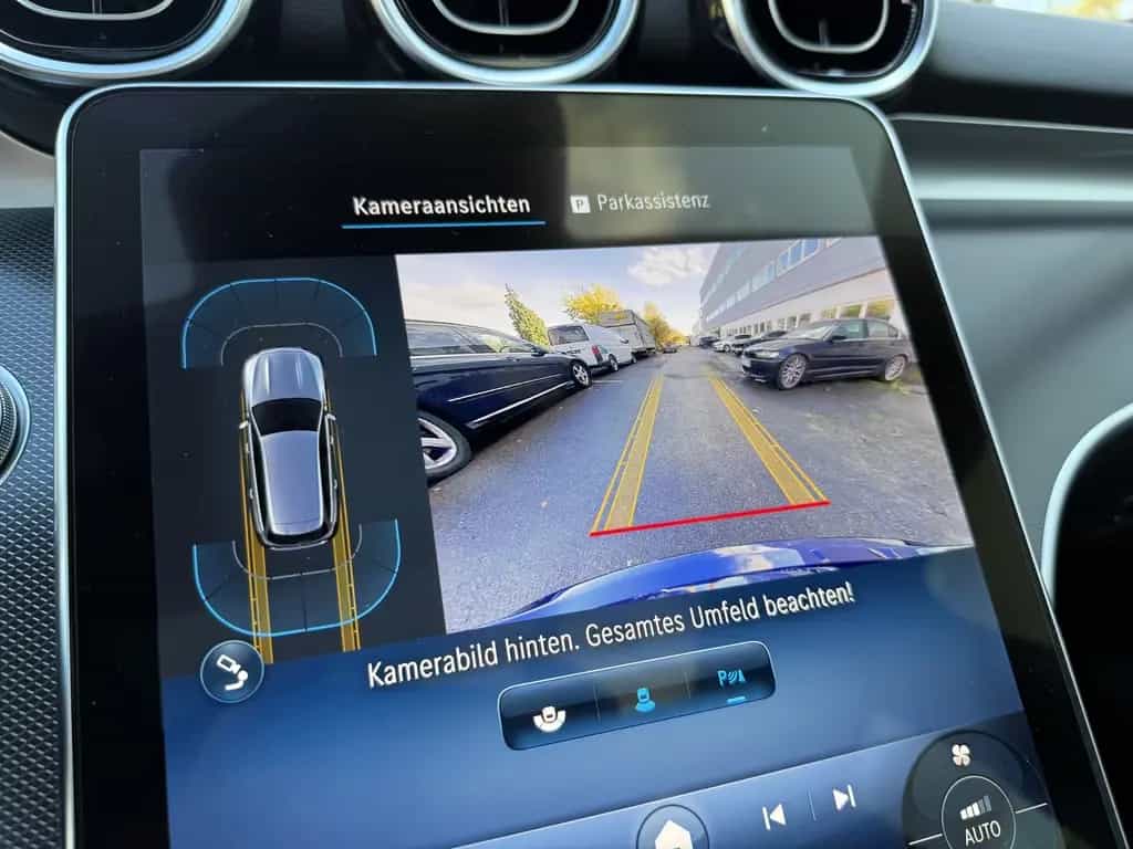 Mercedes-Benz C 220 d Avantgarde LED Distronic Rü-Kamera Pano 06/2022-photo-20