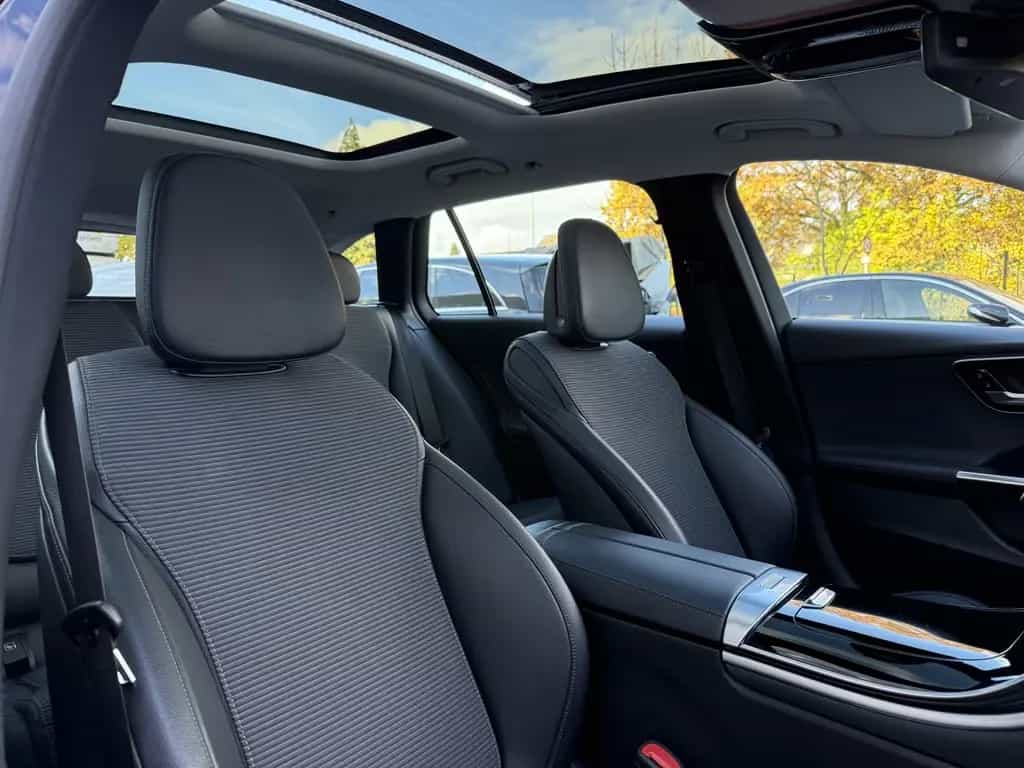 Mercedes-Benz C 220 d Avantgarde LED Distronic Rü-Kamera Pano 06/2022-photo-25