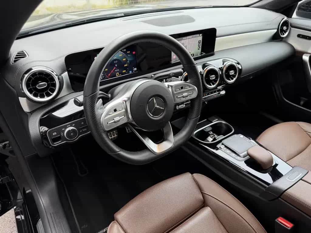Mercedes-Benz CLA-Class D AMG Night LED MBUX Pano Standheizung 06/2022-photo-11