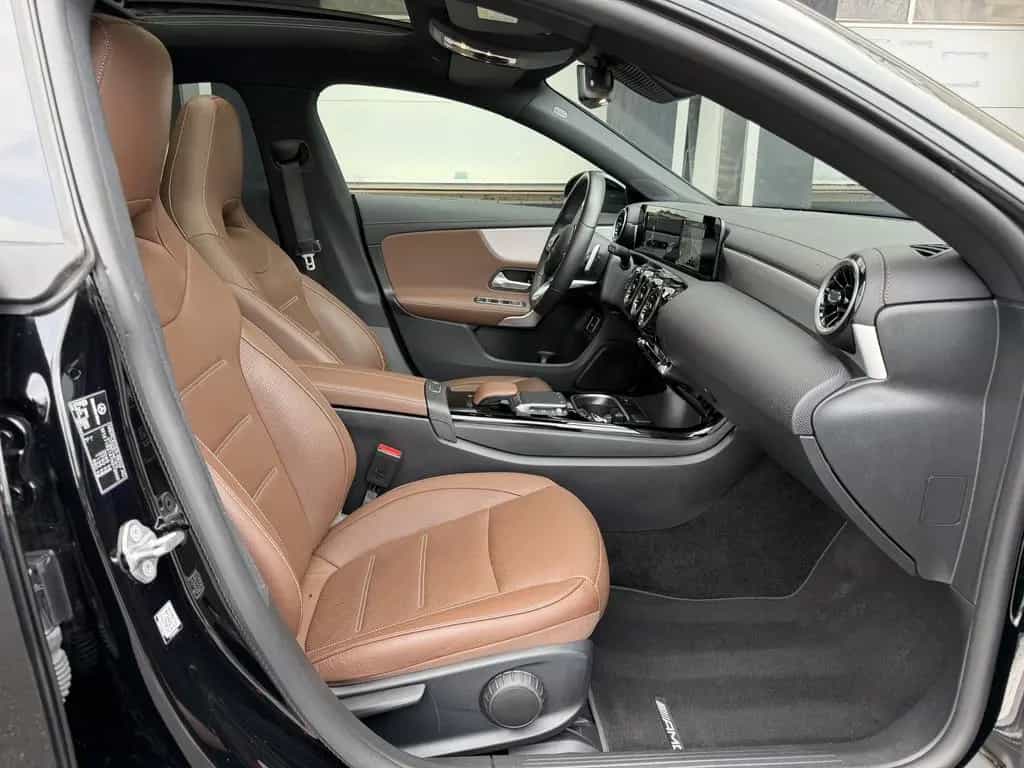 Mercedes-Benz CLA-Class D AMG Night LED MBUX Pano Standheizung 06/2022-photo-24