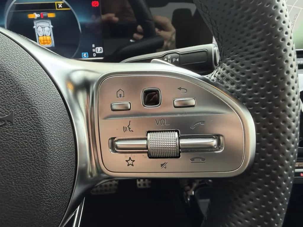 Mercedes-Benz CLA-Class D AMG Night LED MBUX Pano Standheizung 06/2022-photo-34