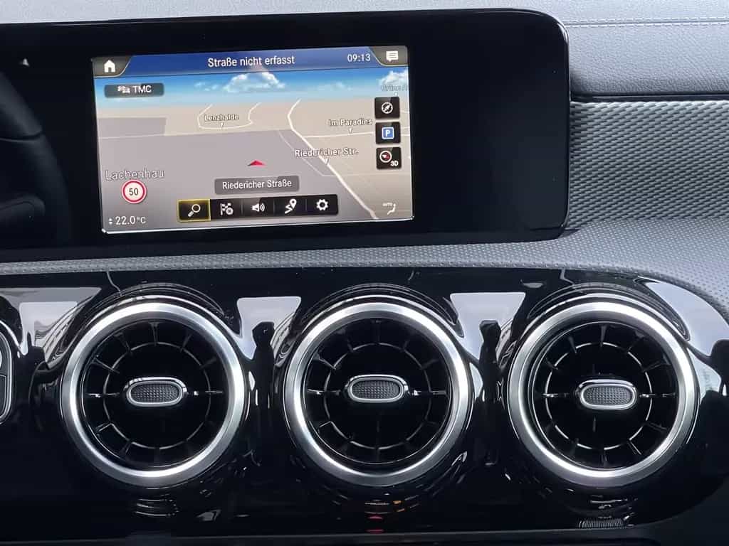Mercedes-Benz CLA-Class d Coupe LED MBUX-Plus Distronic RüKamera 06/2022-photo-21