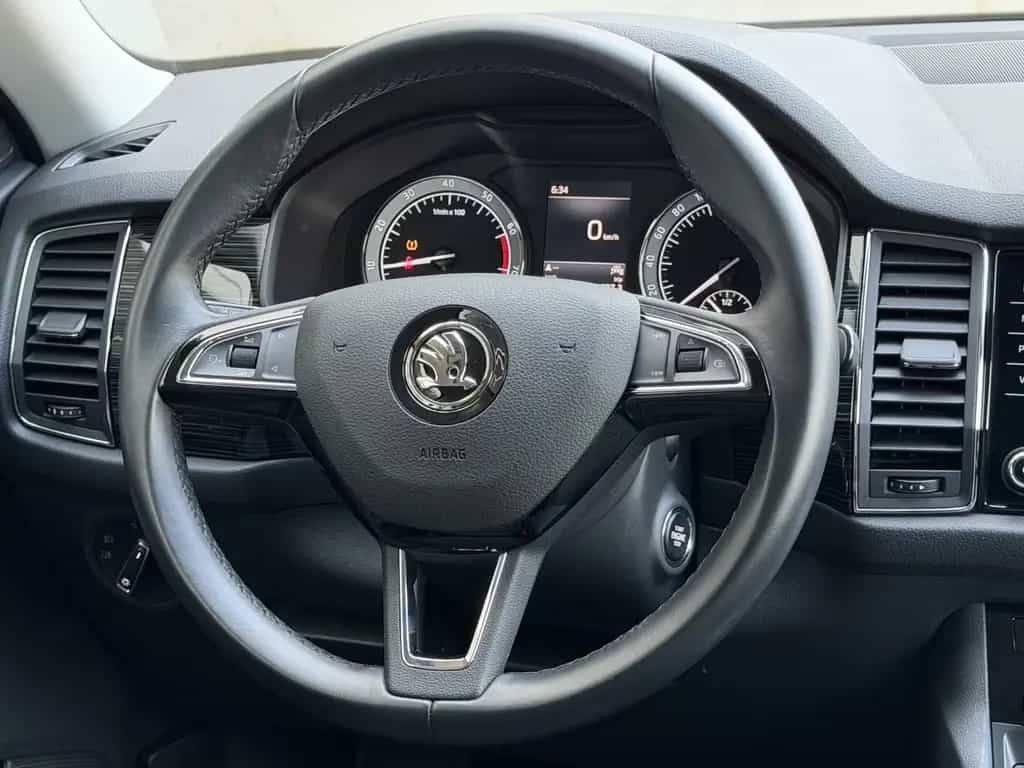 Skoda Kodiaq Style 7-Sitze LED RüKamera VirtuelCockpit 10/2019-photo-18
