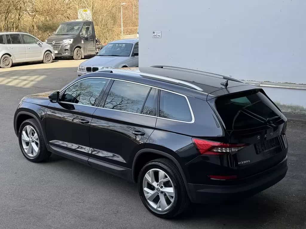 Skoda Kodiaq Style 7-Sitze LED RüKamera VirtuelCockpit 10/2019-photo-3