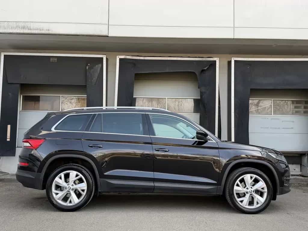 Skoda Kodiaq Style 7-Sitze LED RüKamera VirtuelCockpit 10/2019-photo-6