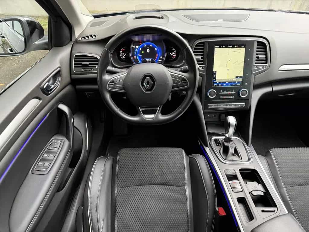 Renault Megane BOSE-Edition LED Navi HUD Virtual Kamera 03/2018-photo-16