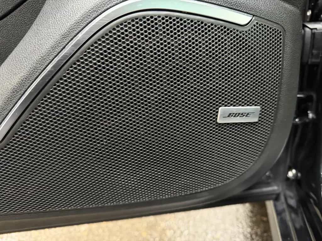 Renault Megane BOSE-Edition LED Navi HUD Virtual Kamera 03/2018-photo-29