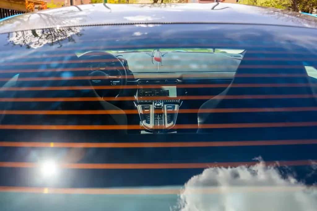 Aston Martin V8 Vantage Carbon /360 Cam/Warranty/Adapt. Susp./Track Mode 09/2024-photo-35