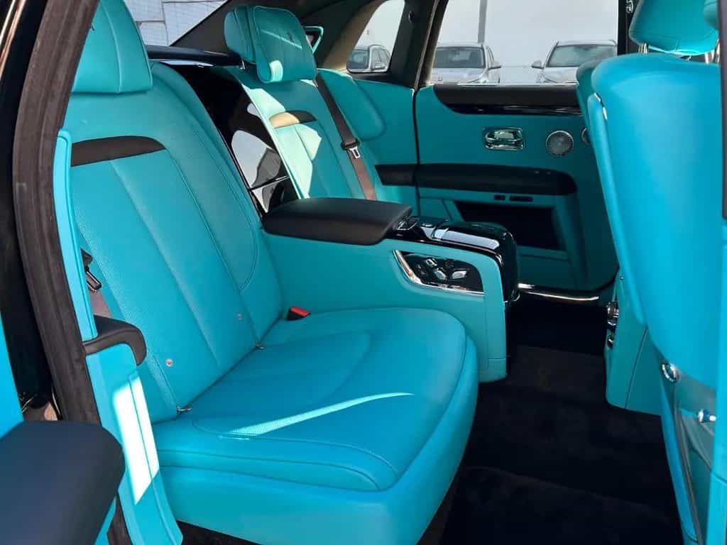 Rolls-Royce Ghost null-photo-12