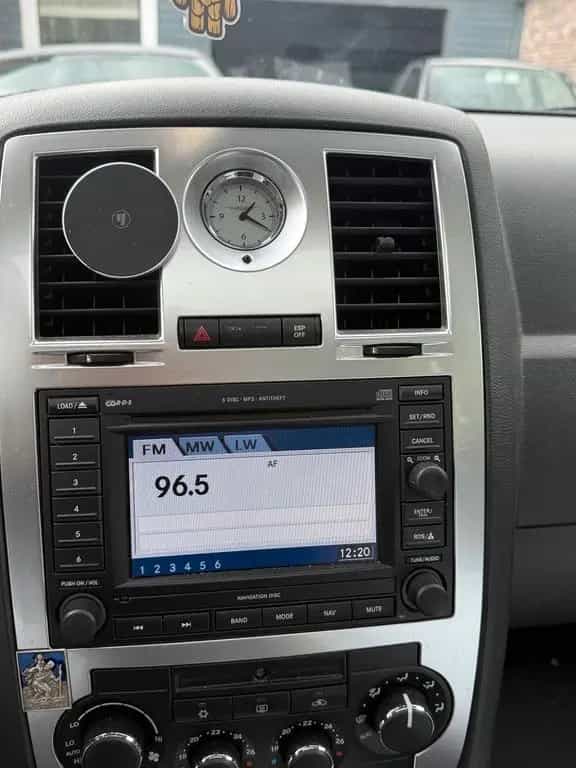Chrysler 300C 3.5 V6 Vollausstattung Leder... 10/2004-photo-10