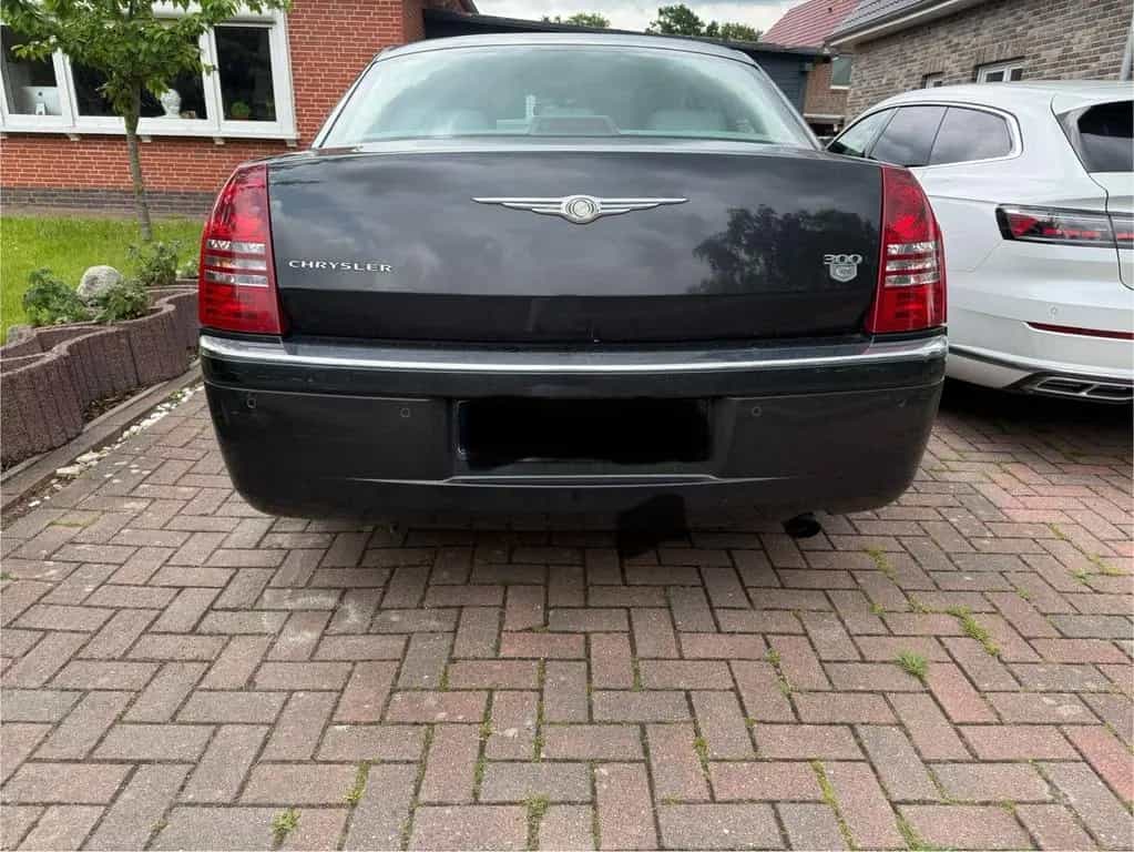 Chrysler 300C 3.5 V6 Vollausstattung Leder... 10/2004-photo-2