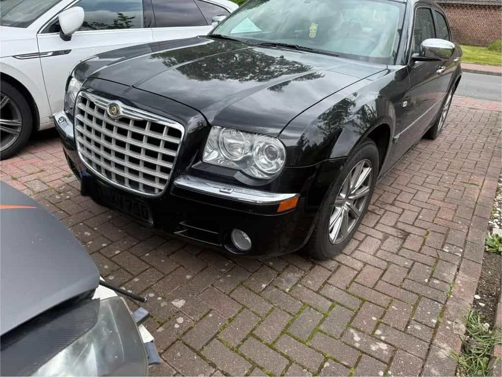 Chrysler 300C 3.5 V6 Vollausstattung Leder... 10/2004-photo-4