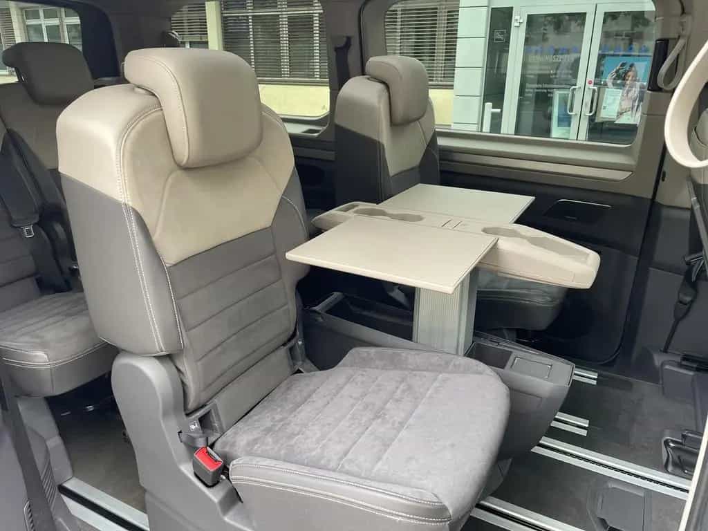 Volkswagen T7 Multivan Lang LÜ HUD ACC Pano Memo AHK Kamera 09/2023-photo-25