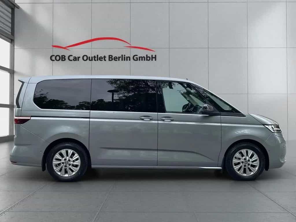 Volkswagen T7 Multivan Lang LÜ HUD ACC Pano Memo AHK Kamera 09/2023-photo-8