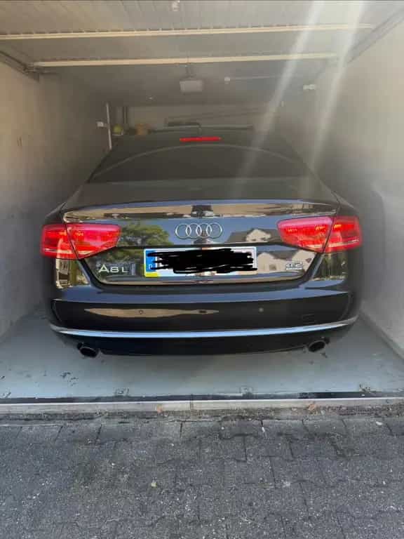 Audi A8 L 4.2 FSI tiptronic quattro - 07/2011-photo-14
