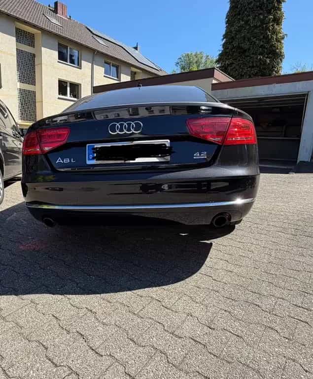 Audi A8 L 4.2 FSI tiptronic quattro - 07/2011-photo-4