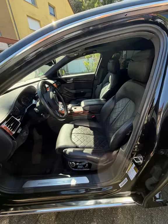 Audi A8 L 4.2 FSI tiptronic quattro - 07/2011-photo-6
