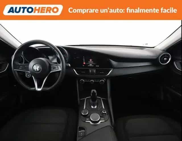 Alfa Romeo Giulia ALFA ROMEO Giulia 2.2 Turbodiesel 150 CV AT8 06/2017-photo-7