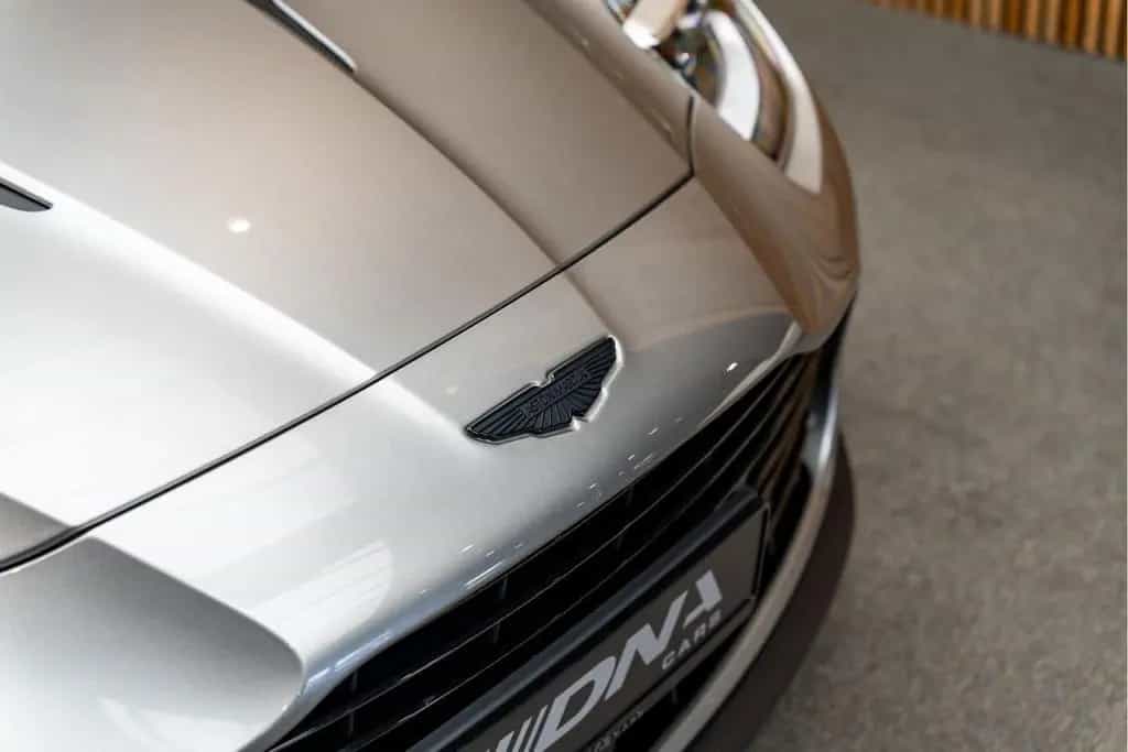 Aston Martin Vanquish V12 Carbon Keramisch 6.0 V12 Forest Gre 09/2024-photo-18