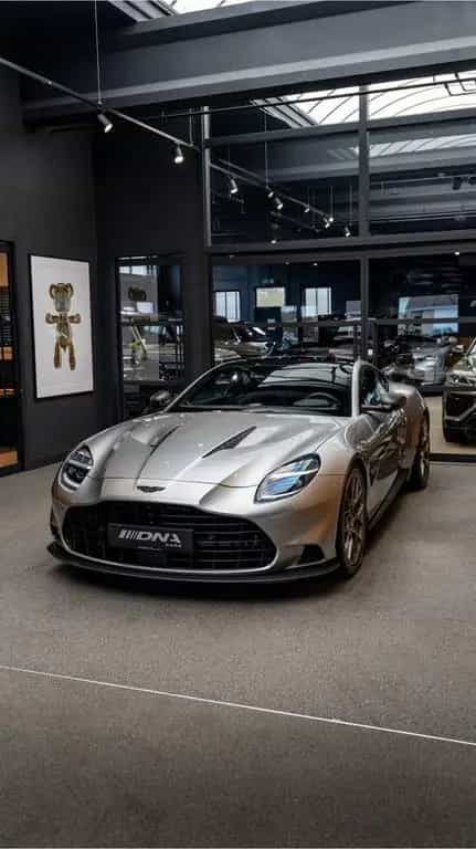 Aston Martin Vanquish V12 Carbon Keramisch 6.0 V12 Forest Gre 09/2024-photo-24