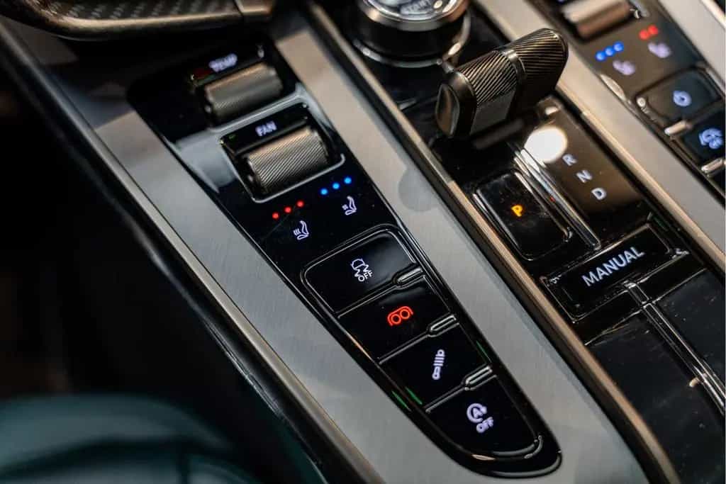 Aston Martin Vanquish V12 Carbon Keramisch 6.0 V12 Forest Gre 09/2024-photo-39