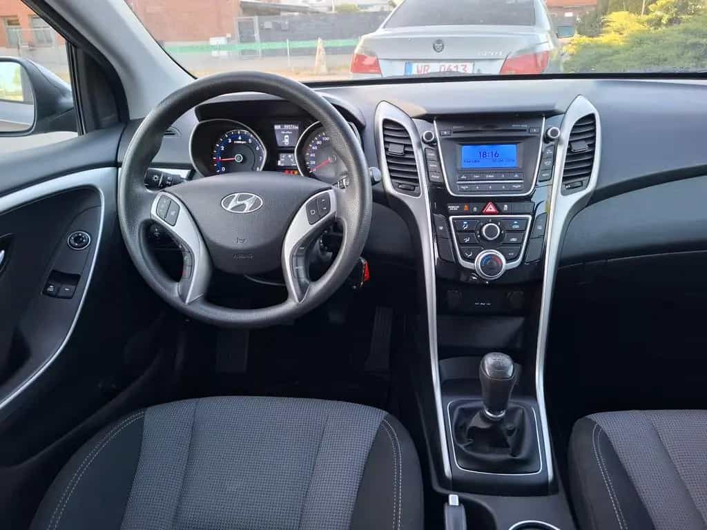 Hyundai i30 cw 1.6GDI  Style  *AHK  *HU/AU-NEU! 02/2015-photo-14