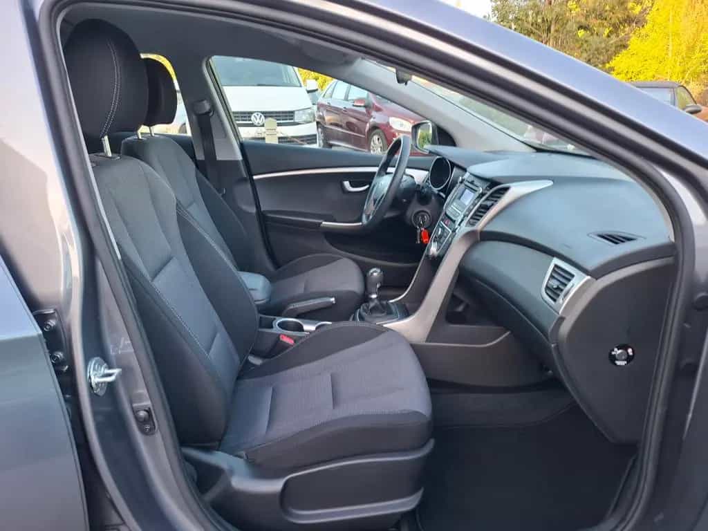 Hyundai i30 cw 1.6GDI  Style  *AHK  *HU/AU-NEU! 02/2015-photo-19