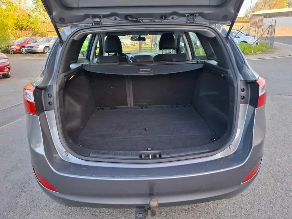 Hyundai i30 cw 1.6GDI  Style  *AHK  *HU/AU-NEU! 02/2015-photo-23