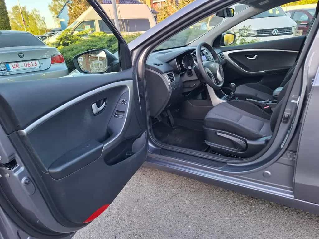 Hyundai i30 cw 1.6GDI  Style  *AHK  *HU/AU-NEU! 02/2015-photo-7
