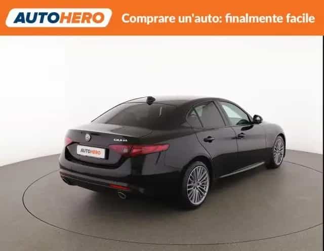 Alfa Romeo Giulia ALFA ROMEO Giulia 2.2 Turbodiesel 150 CV 09/2017-photo-4