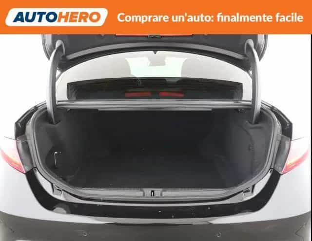 Alfa Romeo Giulia ALFA ROMEO Giulia 2.2 Turbodiesel 150 CV 09/2017-photo-9