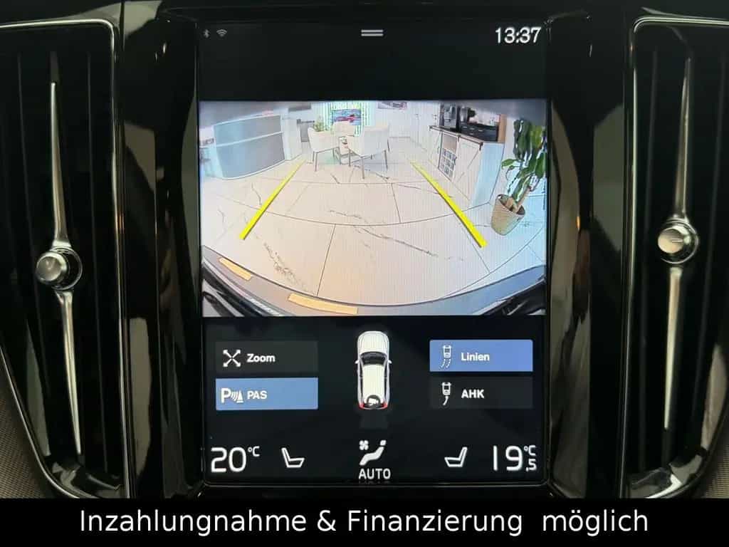 Volvo XC60 R Design Pano.AHK.Garantie 05.2027 12/2018-photo-12
