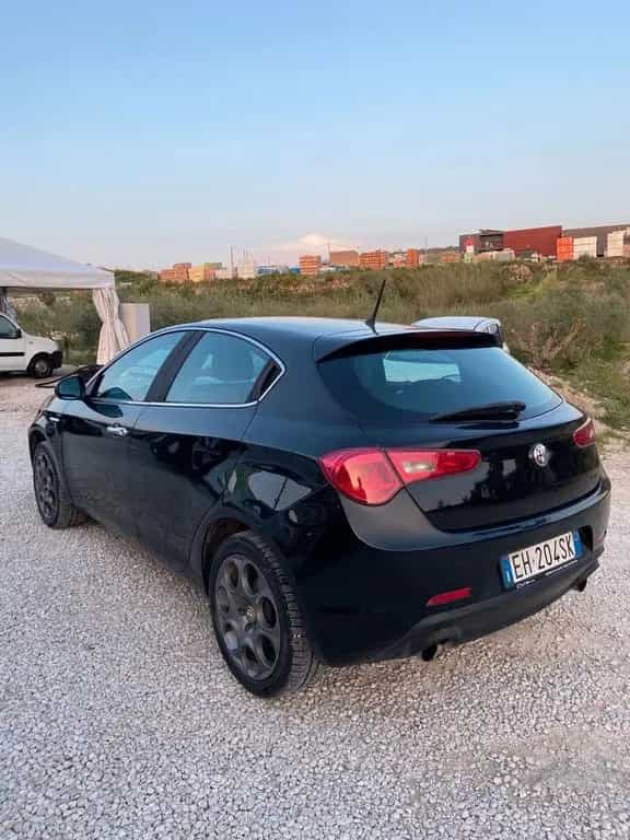 Alfa Romeo Giulietta 2.0 JTDm-2 170 CV Progressi 05/2011-photo-1